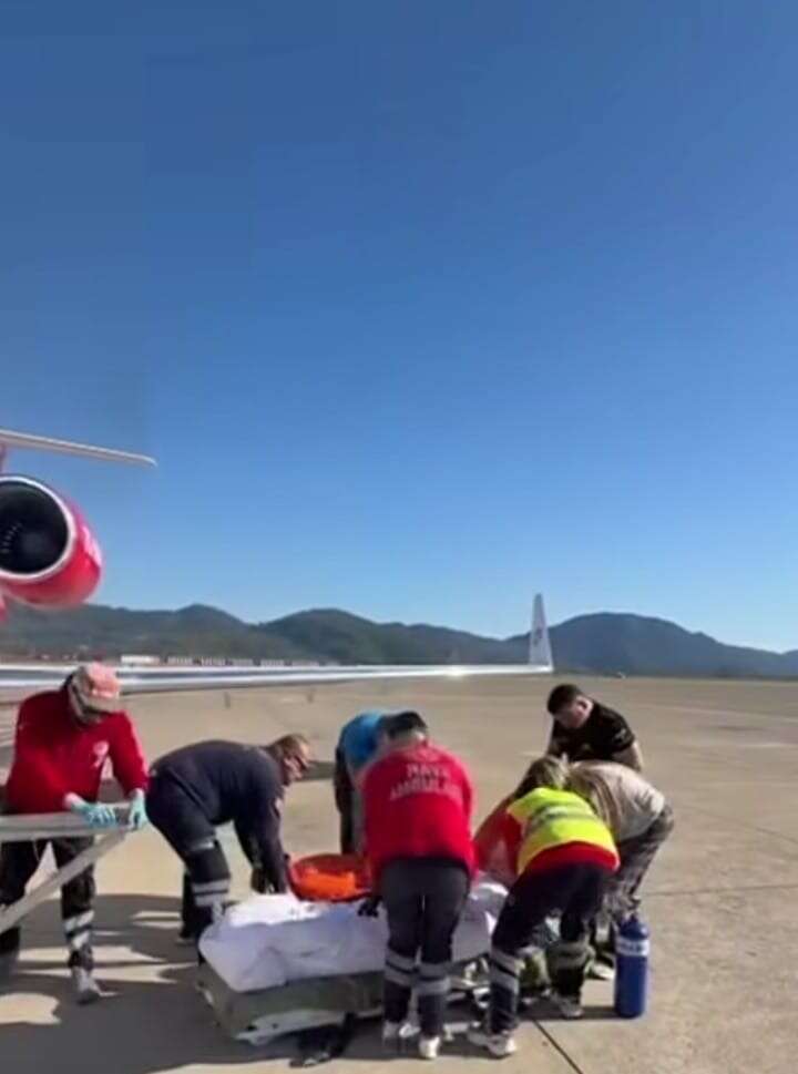 Seren Serengil'in Annesi Ambulans Uçakla Dalaman'dan İstanbul’a Sevk Edildi 2